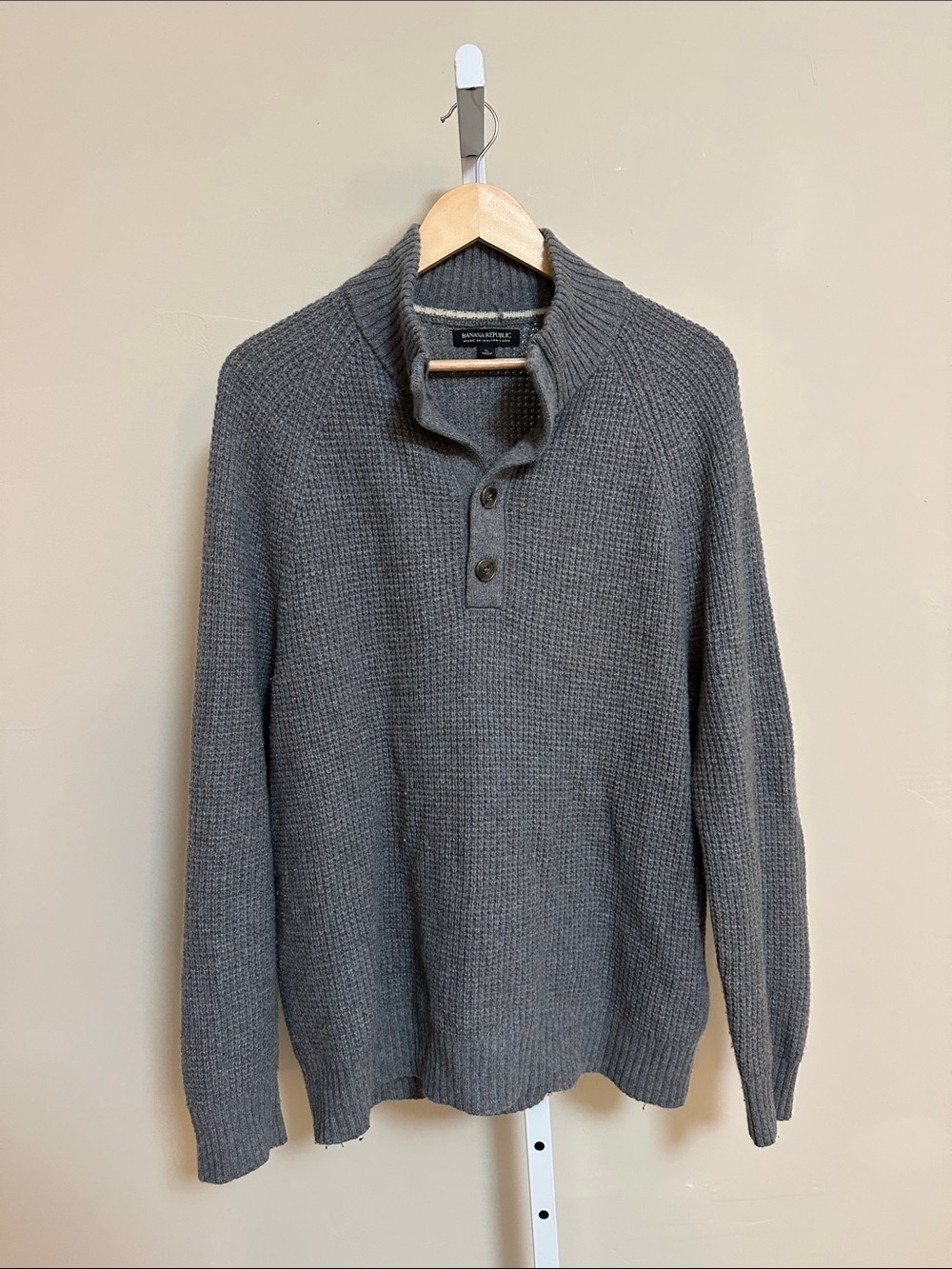 Banana Republic Men’s Large Italian Merino Wool Blend Button Mock Neck Sweater
